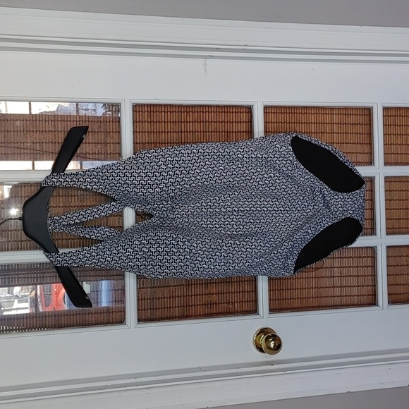 Lands End one piece swimsuit size 14C - Picture 2 of 5